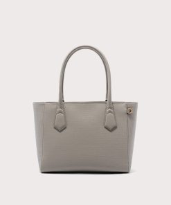 LEGEND TOTE
